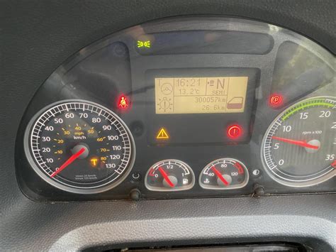What does a <b>warning</b> <b>light</b> with edc mean on a <b>iveco</b> <b>eurocargo</b>? View results. . Iveco eurocargo bc warning light
